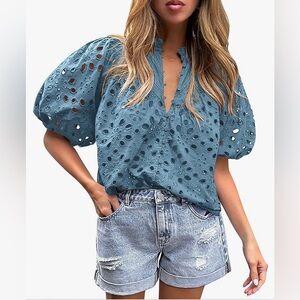 Women's Blue Eyelet Puff Sleeve Top